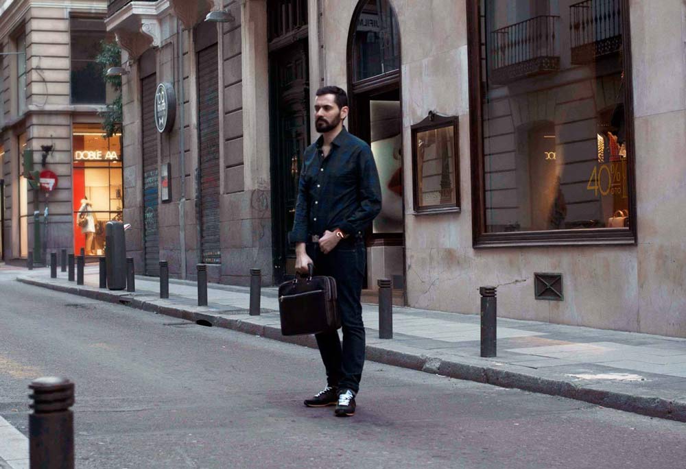 Bolso de piel para hombre